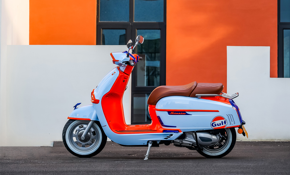 About Us - VICTORIA MOTORRAD_2021-2022